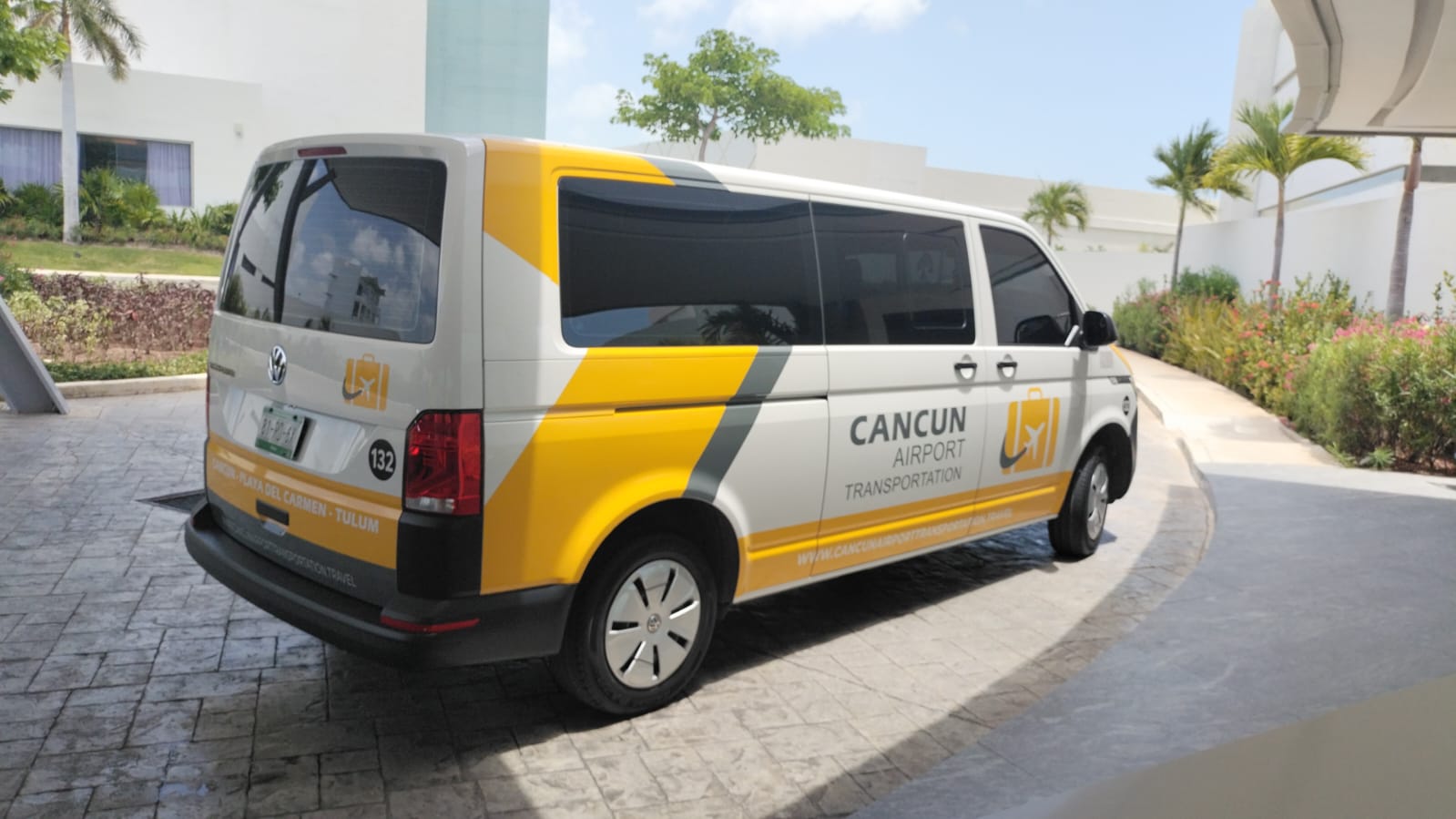 Private Transportation by Cancun Airport Transportation, available for up to 8 passengers