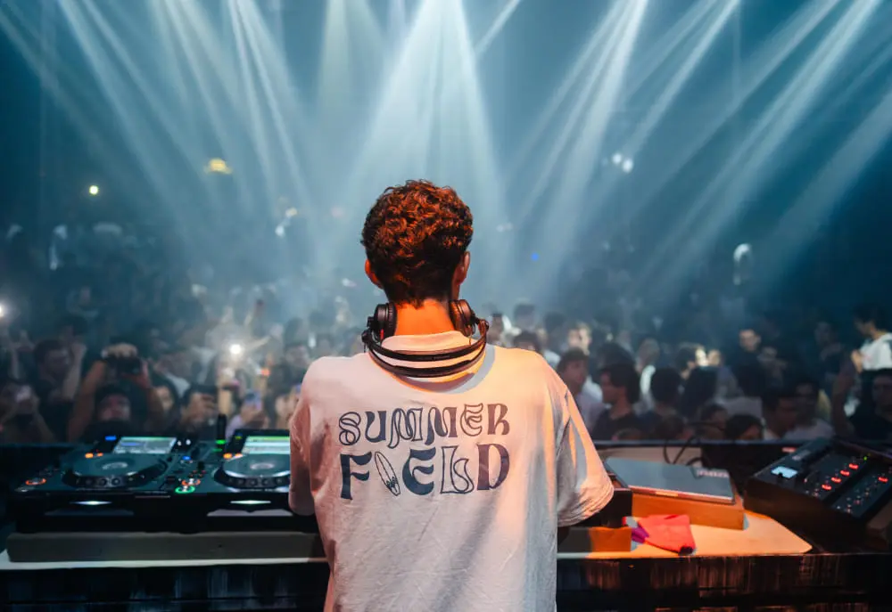 D'Cave, nightlife in Cancun