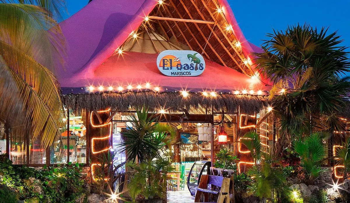 El Oasis Mariscos Cancun El Oasis Mariscos Cancun, one of the best restaurants in Cancun