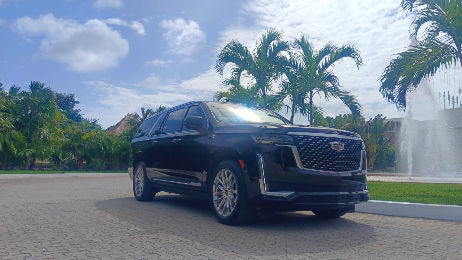 Premium Cancun Airport Transportation SUV to Playa del Carmen