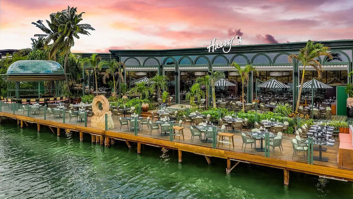 Harry's Cancun, a steakhouse located in the Cancun Hotel Zone for a romantic dinner